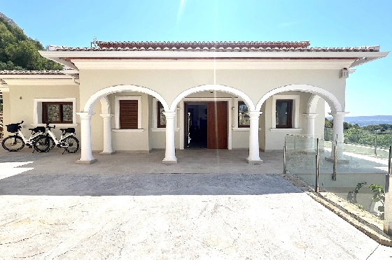 Villa in Javea(Ermita) zu verkaufen, Living area 400 m², Baujahr 2018, Zustand neuwertig, + Fussbodenheizung, Klimaanlage, Plot 1596 m², 3 Schlafzimmer, 2 Badezimmer, Pool, ref.: AS-0624-9