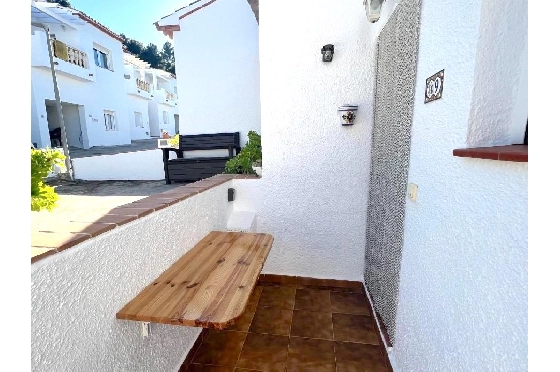 Reihenhaus-Mitte in Pedreguer(Monte Pedreguer) zu verkaufen, Living area 90 m², Baujahr 2002, Zustand gepflegt, + KLIMA, Klimaanlage, Plot 109 m², 2 Schlafzimmer, 1 Badezimmer, Pool, ref.: AS-0724-32