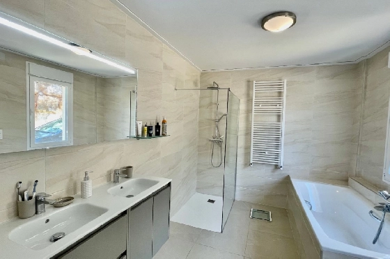 Villa in Alcalali zu verkaufen, Living area 429 m², Baujahr 2022, + Fussbodenheizung, Klimaanlage, Plot 1468 m², 7 Schlafzimmer, 4 Badezimmer, Pool, ref.: PV-141-01982P-15