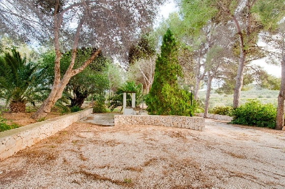 Finca in Gata de Gorgos zu verkaufen, Living area 450 m², Baujahr 1900, + Ofen, Klimaanlage, Plot 20000 m², 4 Schlafzimmer, 2 Badezimmer, Pool, ref.: AM-11846DA-15