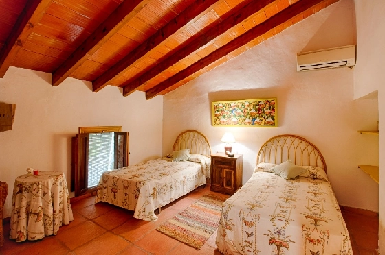 Finca in Gata de Gorgos zu verkaufen, Living area 450 m², Baujahr 1900, + Ofen, Klimaanlage, Plot 20000 m², 4 Schlafzimmer, 2 Badezimmer, Pool, ref.: AM-11846DA-40