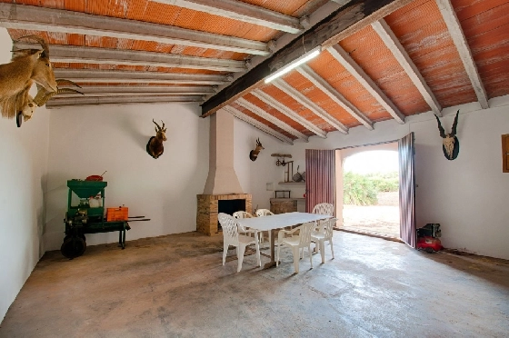 Finca in Gata de Gorgos zu verkaufen, Living area 450 m², Baujahr 1900, + Ofen, Klimaanlage, Plot 20000 m², 4 Schlafzimmer, 2 Badezimmer, Pool, ref.: AM-11846DA-46