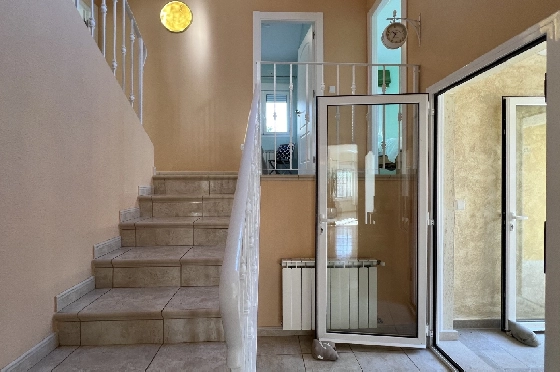 Villa in Gata de Gorgos(Monte Pedreguer) zur Ferienvermietung, Living area 180 m², Baujahr 2006, + Ofen, Klimaanlage, Plot 600 m², 3 Schlafzimmer, 3 Badezimmer, Pool, ref.: T-0624-12