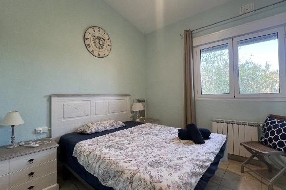 Villa in Gata de Gorgos(Monte Pedreguer) zur Ferienvermietung, Living area 180 m², Baujahr 2006, + Ofen, Klimaanlage, Plot 600 m², 3 Schlafzimmer, 3 Badezimmer, Pool, ref.: T-0624-14
