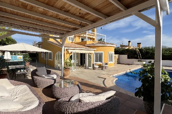 Villa in Gata de Gorgos(Monte Pedreguer) zur Ferienvermietung, Living area 180 m², Baujahr 2006, + Ofen, Klimaanlage, Plot 600 m², 3 Schlafzimmer, 3 Badezimmer, Pool, ref.: T-0624-32