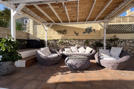 Villa in Gata de Gorgos(Monte Pedreguer) zur Ferienvermietung, Living area 180 m², Baujahr 2006, + Ofen, Klimaanlage, Plot 600 m², 3 Schlafzimmer, 3 Badezimmer, Pool, ref.: T-0624-33