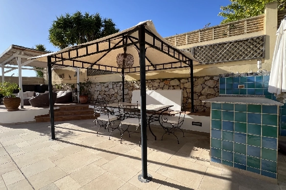 Villa in Gata de Gorgos(Monte Pedreguer) zur Ferienvermietung, Living area 180 m², Baujahr 2006, + Ofen, Klimaanlage, Plot 600 m², 3 Schlafzimmer, 3 Badezimmer, Pool, ref.: T-0624-34
