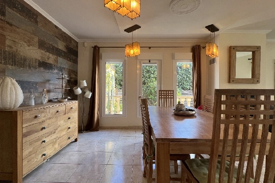 Villa in Gata de Gorgos(Monte Pedreguer) zur Ferienvermietung, Living area 180 m², Baujahr 2006, + Ofen, Klimaanlage, Plot 600 m², 3 Schlafzimmer, 3 Badezimmer, Pool, ref.: T-0624-5
