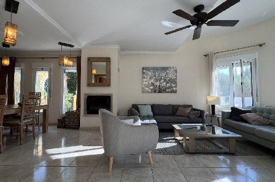 Villa in Gata de Gorgos(Monte Pedreguer) zur Ferienvermietung, Living area 180 m², Baujahr 2006, + Ofen, Klimaanlage, Plot 600 m², 3 Schlafzimmer, 3 Badezimmer, Pool, ref.: T-0624-7