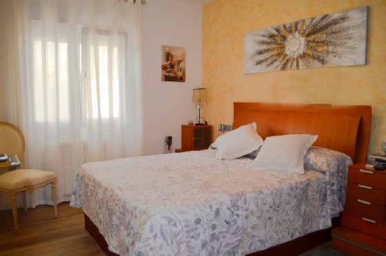 Villa in Denia zu verkaufen, Living area 121 m², Klimaanlage, Plot 623 m², 4 Schlafzimmer, 2 Badezimmer, Pool, ref.: CO-C25935-12