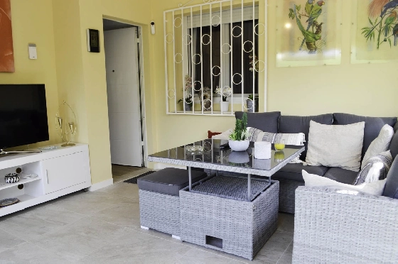Villa in Denia zu verkaufen, Living area 121 m², Klimaanlage, Plot 623 m², 4 Schlafzimmer, 2 Badezimmer, Pool, ref.: CO-C25935-32