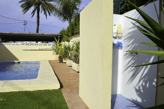 Villa in Denia zu verkaufen, Living area 121 m², Klimaanlage, Plot 623 m², 4 Schlafzimmer, 2 Badezimmer, Pool, ref.: CO-C25935-38