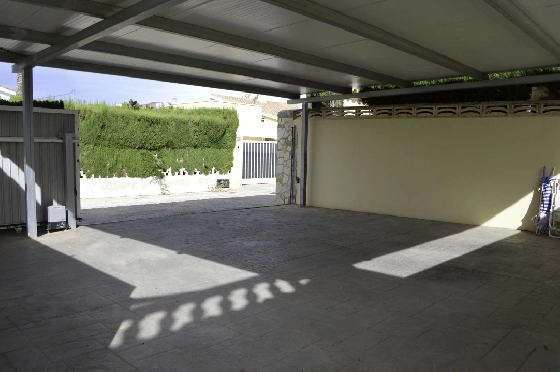 Villa in Denia zu verkaufen, Living area 121 m², Klimaanlage, Plot 623 m², 4 Schlafzimmer, 2 Badezimmer, Pool, ref.: CO-C25935-6