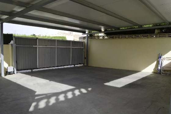 Villa in Denia zu verkaufen, Living area 121 m², Klimaanlage, Plot 623 m², 4 Schlafzimmer, 2 Badezimmer, Pool, ref.: CO-C25935-7