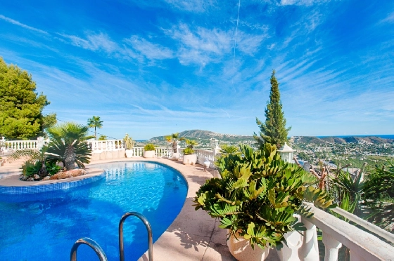 Villa in Moraira zu verkaufen, Living area 300 m², Baujahr 1984, Klimaanlage, Plot 1615 m², 3 Schlafzimmer, 2 Badezimmer, Pool, ref.: AM-12279DA-11