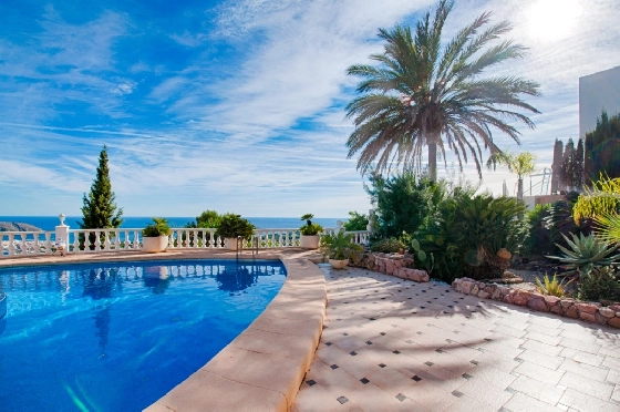 Villa in Moraira zu verkaufen, Living area 300 m², Baujahr 1984, Klimaanlage, Plot 1615 m², 3 Schlafzimmer, 2 Badezimmer, Pool, ref.: AM-12279DA-17
