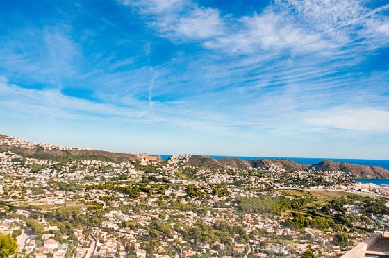 Villa in Moraira zu verkaufen, Living area 300 m², Baujahr 1984, Klimaanlage, Plot 1615 m², 3 Schlafzimmer, 2 Badezimmer, Pool, ref.: AM-12279DA-20