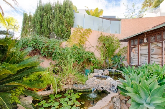 Villa in Moraira zu verkaufen, Living area 300 m², Baujahr 1984, Klimaanlage, Plot 1615 m², 3 Schlafzimmer, 2 Badezimmer, Pool, ref.: AM-12279DA-23
