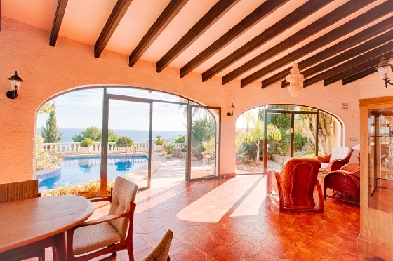 Villa in Moraira zu verkaufen, Living area 300 m², Baujahr 1984, Klimaanlage, Plot 1615 m², 3 Schlafzimmer, 2 Badezimmer, Pool, ref.: AM-12279DA-31