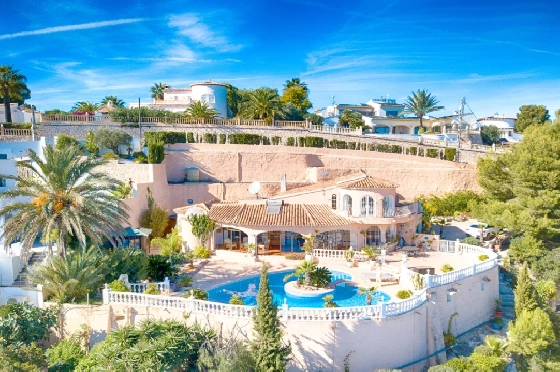 Villa in Moraira zu verkaufen, Living area 300 m², Baujahr 1984, Klimaanlage, Plot 1615 m², 3 Schlafzimmer, 2 Badezimmer, Pool, ref.: AM-12279DA-6