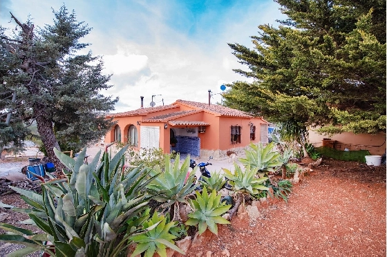 Finca in Benissa zu verkaufen, Living area 212 m², Baujahr 1978, Klimaanlage, Plot 2640 m², 4 Schlafzimmer, 1 Badezimmer, Pool, ref.: AM-12447DR-32