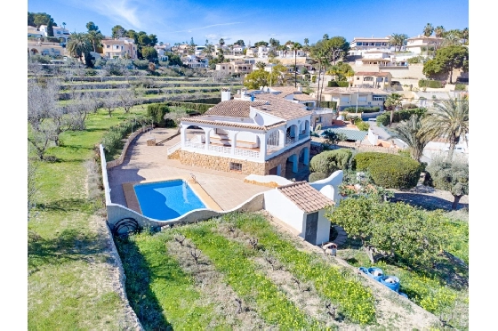 Villa in Benissa(La Fustera) zu verkaufen, Living area 312 m², Baujahr 1978, Klimaanlage, Plot 2669 m², 6 Schlafzimmer, 2 Badezimmer, Pool, ref.: AM-12452DA-9