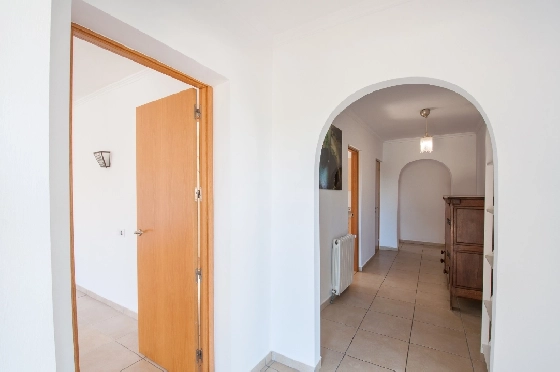 Villa in Javea zu verkaufen, Living area 318 m², Baujahr 1982, Klimaanlage, Plot 1377 m², 4 Schlafzimmer, 3 Badezimmer, Pool, ref.: AM-12459DA-16