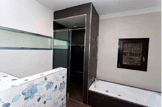 Villa in Moraira zu verkaufen, Living area 283 m², Baujahr 2023, Klimaanlage, Plot 897 m², 3 Schlafzimmer, 3 Badezimmer, Pool, ref.: AM-12030DA-19