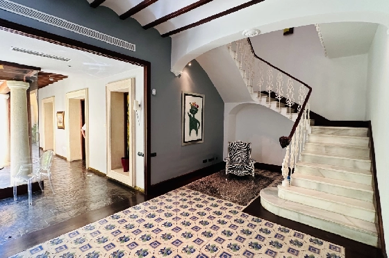 Stadthaus in Pego(Innenstadt) zu verkaufen, Living area 690 m², Baujahr 1930, Zustand gepflegt, + Zentralheizung, Klimaanlage, Plot 305 m², 6 Schlafzimmer, 5 Badezimmer, ref.: AS-1325-6