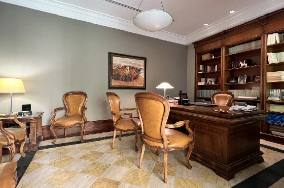 Stadthaus in Pego(Innenstadt) zu verkaufen, Living area 690 m², Baujahr 1930, Zustand gepflegt, + Zentralheizung, Klimaanlage, Plot 305 m², 6 Schlafzimmer, 5 Badezimmer, ref.: AS-1325-8