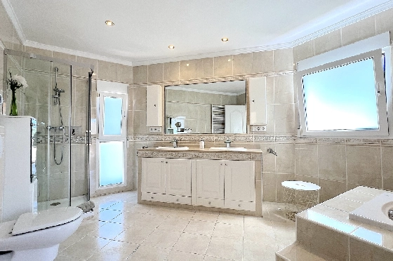 Villa in Els Poblets(Ptda. Revoltes) zu verkaufen, Living area 234 m², Baujahr 2004, Zustand gepflegt, + Zentralheizung, Klimaanlage, Plot 614 m², 4 Schlafzimmer, 3 Badezimmer, Pool, ref.: AS-1425-25