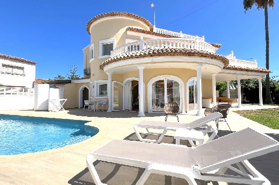 Villa in Els Poblets(Ptda. Revoltes) zu verkaufen, Living area 234 m², Baujahr 2004, Zustand gepflegt, + Zentralheizung, Klimaanlage, Plot 614 m², 4 Schlafzimmer, 3 Badezimmer, Pool, ref.: AS-1425-3