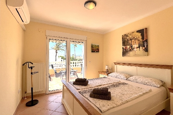 Villa in Els Poblets(Ptda. Revoltes) zu verkaufen, Living area 234 m², Baujahr 2004, Zustand gepflegt, + Zentralheizung, Klimaanlage, Plot 614 m², 4 Schlafzimmer, 3 Badezimmer, Pool, ref.: AS-1425-33