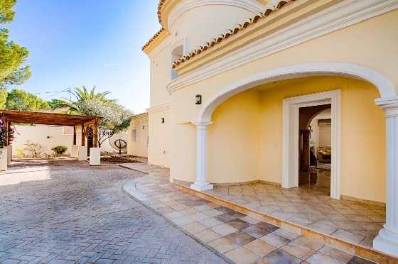 Villa in Moraira zu verkaufen, Living area 466 m², Baujahr 2005, Klimaanlage, Plot 2040 m², 5 Schlafzimmer, 5 Badezimmer, Pool, ref.: AM-12515DR-31