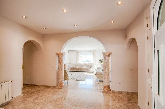Villa in Moraira zu verkaufen, Living area 466 m², Baujahr 2005, Klimaanlage, Plot 2040 m², 5 Schlafzimmer, 5 Badezimmer, Pool, ref.: AM-12515DR-32