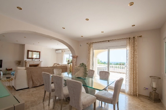 Villa in Moraira zu verkaufen, Living area 466 m², Baujahr 2005, Klimaanlage, Plot 2040 m², 5 Schlafzimmer, 5 Badezimmer, Pool, ref.: AM-12515DR-36