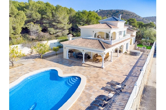 Villa in Moraira zu verkaufen, Living area 466 m², Baujahr 2005, Klimaanlage, Plot 2040 m², 5 Schlafzimmer, 5 Badezimmer, Pool, ref.: AM-12515DR-5