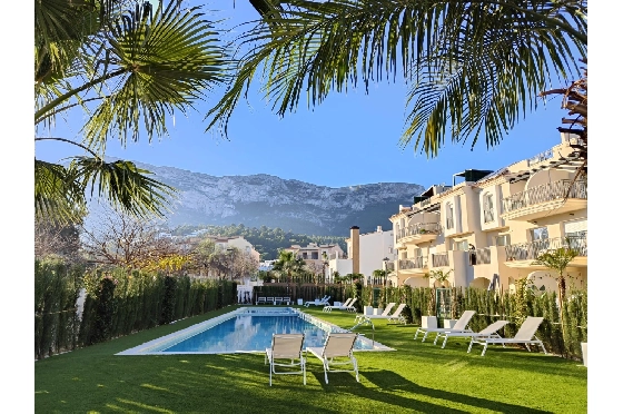 Apartment in Denia zu verkaufen, Living area 76 m², Klimaanlage, Plot 75 m², 2 Schlafzimmer, 2 Badezimmer, Pool, ref.: LAS3-B1-A05-3