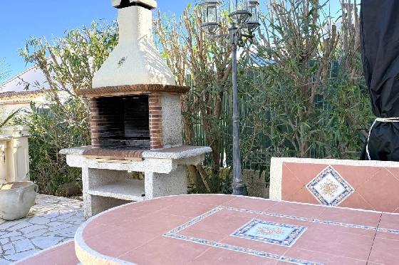 Villa in Pedreguer(Monte Solana) zu verkaufen, Living area 87 m², Baujahr 1999, Zustand gepflegt, + Ofen, Klimaanlage, Plot 426 m², 3 Schlafzimmer, 3 Badezimmer, Pool, ref.: AS-2425-19