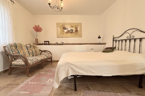 Villa in Pedreguer zu verkaufen, Living area 130 m², Baujahr 2002, Zustand gepflegt, + KLIMA, Klimaanlage, Plot 876 m², 3 Schlafzimmer, 2 Badezimmer, Pool, ref.: RG-1325-11