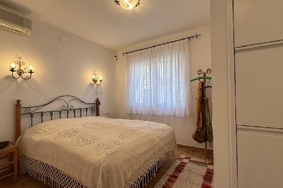 Villa in Pedreguer zu verkaufen, Living area 130 m², Baujahr 2002, Zustand gepflegt, + KLIMA, Klimaanlage, Plot 876 m², 3 Schlafzimmer, 2 Badezimmer, Pool, ref.: RG-1325-20
