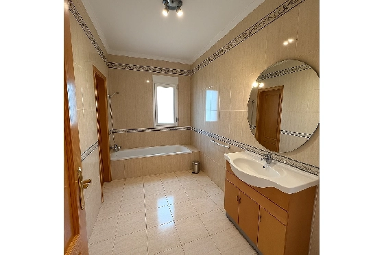 Villa in La Sella(La Sella) zu verkaufen, Living area 379 m², Zustand gepflegt, + KLIMA, Klimaanlage, Plot 1699 m², 4 Schlafzimmer, 4 Badezimmer, Pool, ref.: MG-0925-22