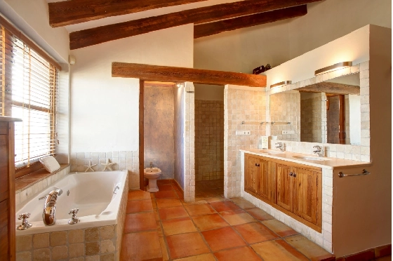 Finca in Moraira zu verkaufen, Living area 625 m², Baujahr 1998, Klimaanlage, Plot 10229 m², 4 Schlafzimmer, 3 Badezimmer, Pool, ref.: AM-12269DR-31