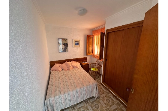 Villa in Denia zu verkaufen, Living area 220 m², Baujahr 1983, Klimaanlage, Plot 2233 m², 6 Schlafzimmer, 2 Badezimmer, Pool, ref.: O-V95814-12