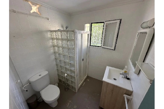 Villa in Denia zu verkaufen, Living area 220 m², Baujahr 1983, Klimaanlage, Plot 2233 m², 6 Schlafzimmer, 2 Badezimmer, Pool, ref.: O-V95814-32