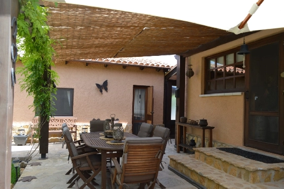 Villa in Alcalali zu verkaufen, Wohnfläche 228 m², Baujahr 1976, + Zentralheizung, Klimaanlage, Grundstück 2397 m², 4 Schlafzimmer, 3 Badezimmer, Pool, ref.: PV-141-02016P-24