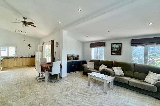 Villa in Orba(Valley) zu verkaufen, Living area 147 m², + Ofen, Klimaanlage, Plot 600 m², 3 Schlafzimmer, 2 Badezimmer, Pool, ref.: PV-141-02031P-45