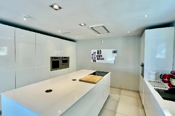 Villa in Orba(Valley) zu verkaufen, Living area 164 m², Baujahr 2020, + KLIMA, Klimaanlage, Plot 805 m², 3 Schlafzimmer, 2 Badezimmer, Pool, ref.: PV-141-02042P-19