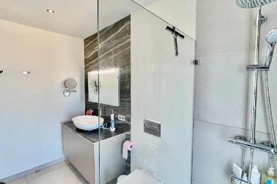 Villa in Orba(Valley) zu verkaufen, Living area 164 m², Baujahr 2020, + KLIMA, Klimaanlage, Plot 805 m², 3 Schlafzimmer, 2 Badezimmer, Pool, ref.: PV-141-02042P-42