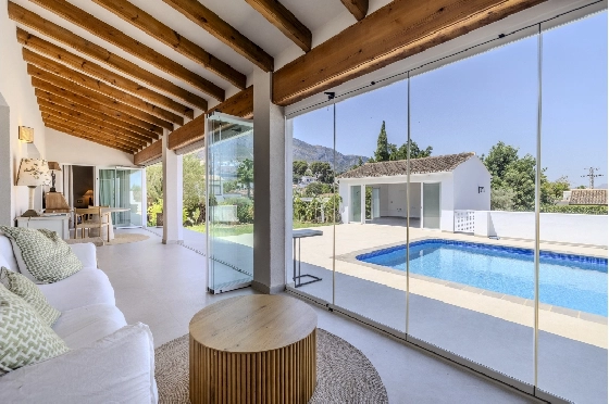 Villa in Denia zu verkaufen, Living area 324 m², Baujahr 1993, Zustand modernisiert, + Fussbodenheizung, Klimaanlage, Plot 1888 m², 4 Schlafzimmer, 2 Badezimmer, Pool, ref.: BC-7771-27